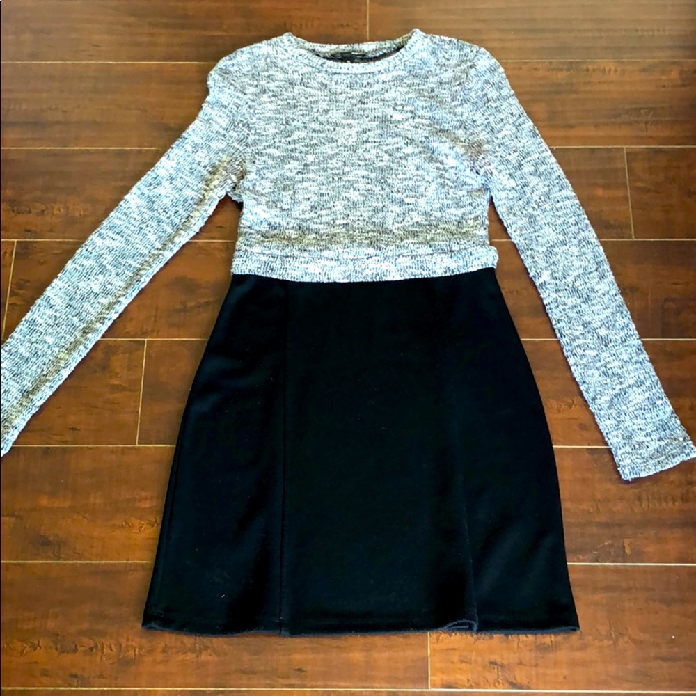 Aqua Dress Size: M